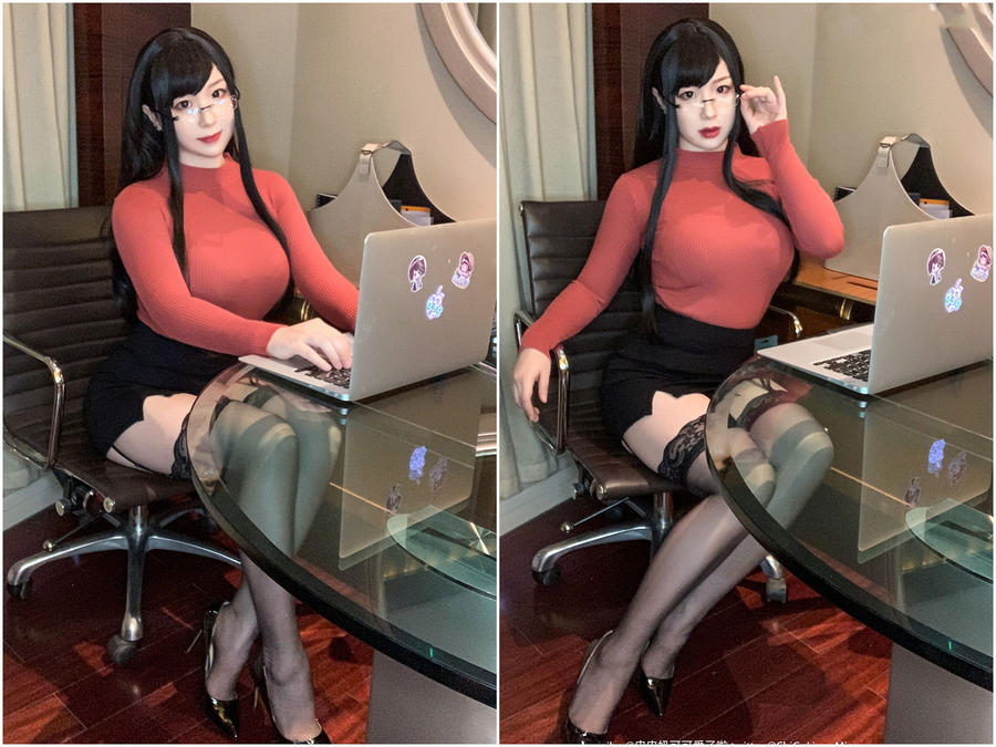 【皮皮奶可可爱了啦】肉感美女Coser 超皮皮皮奶写真照片合集资源下载